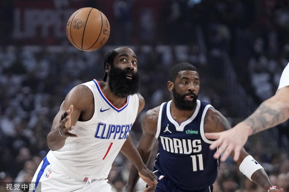 隐藏着足球 隐藏着足球