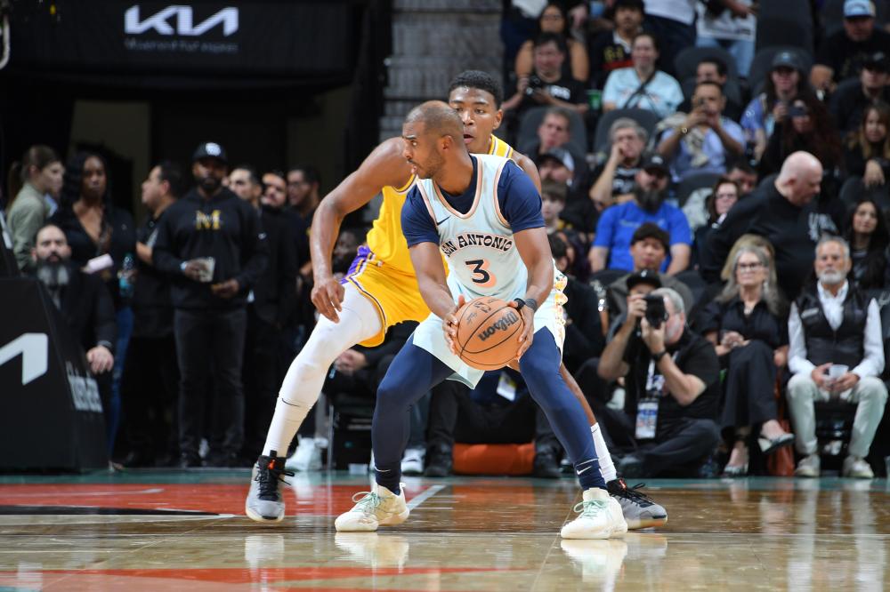 谁就更接近 谁就更接近